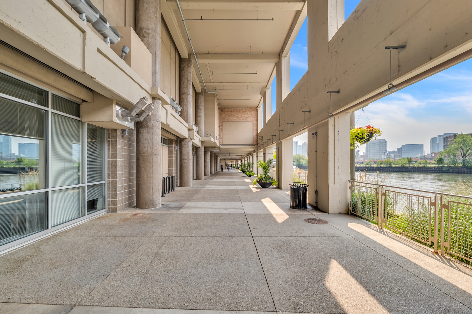 900 N Kingsbury Street Unit: 830