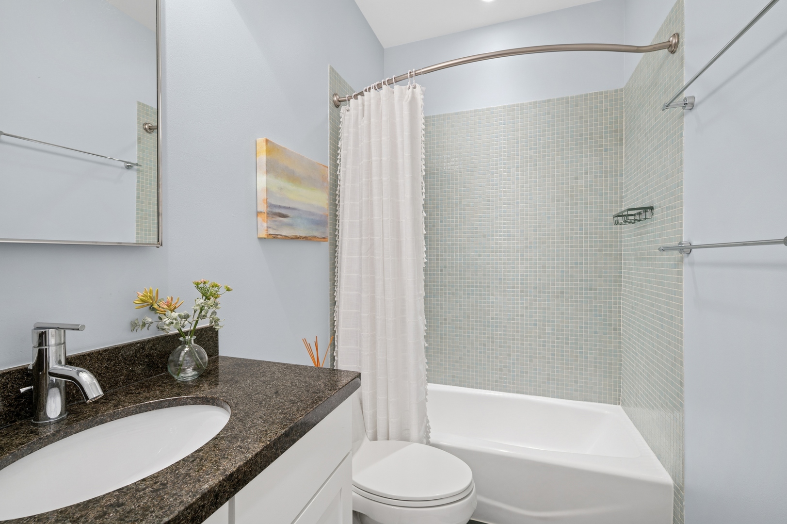 2065 N KEDZIE Avenue Unit: 112