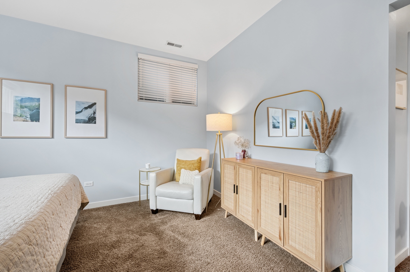 2065 N KEDZIE Avenue Unit: 112