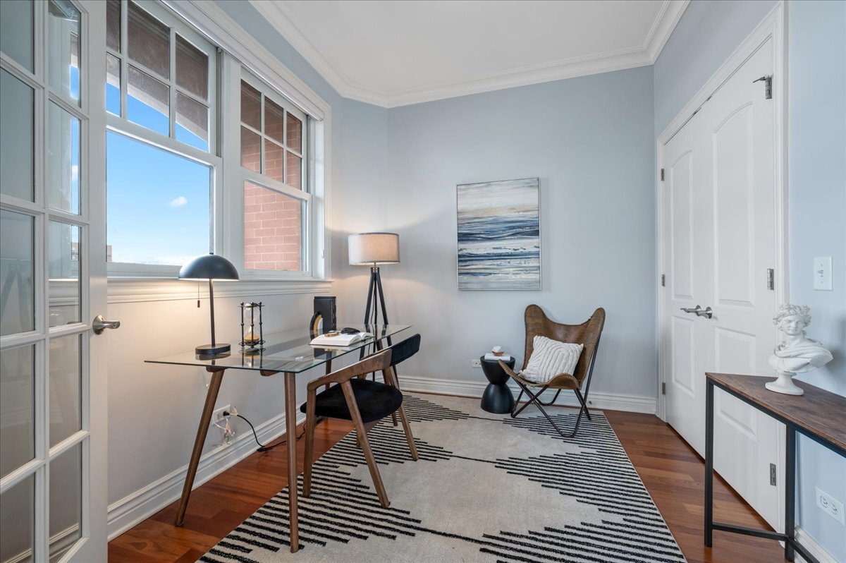 1148 W Monroe Street Unit: 6SE