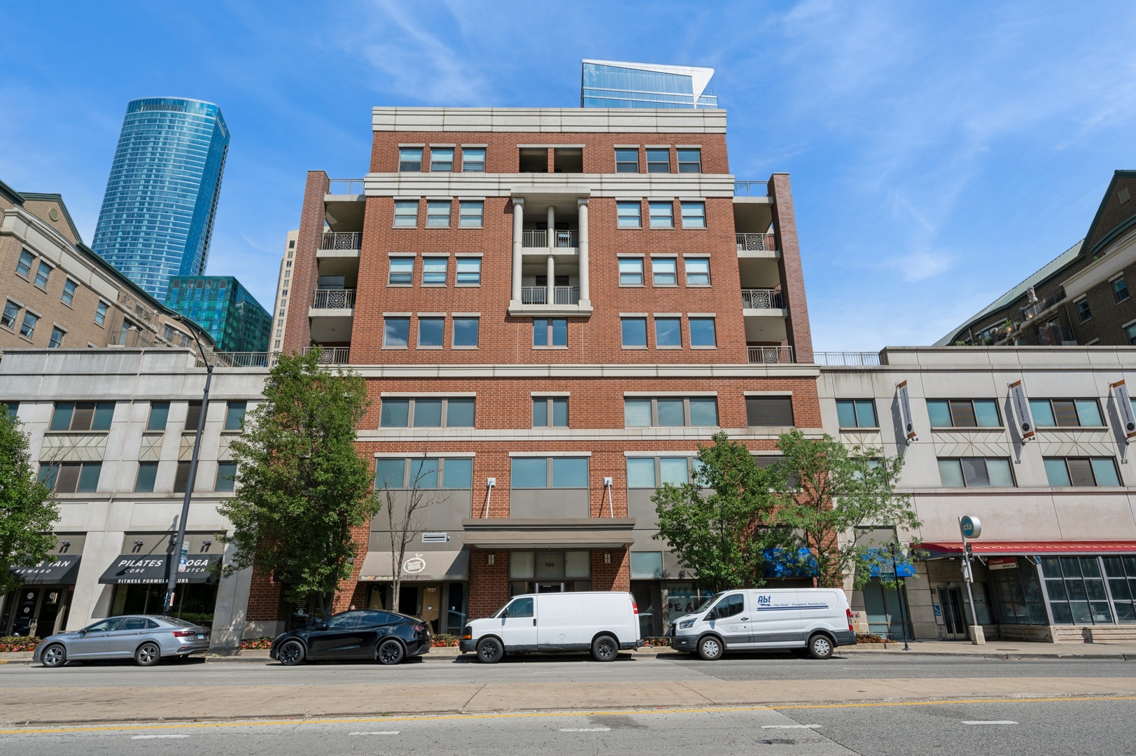 1133 S State Street Unit: 401B