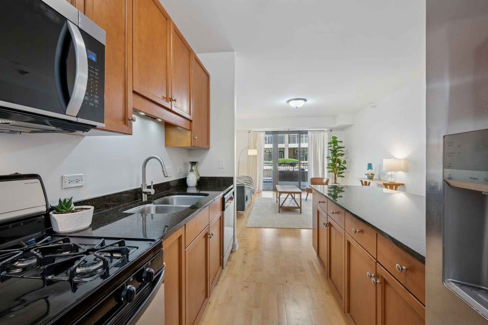 1133 S State Street Unit: 401B
