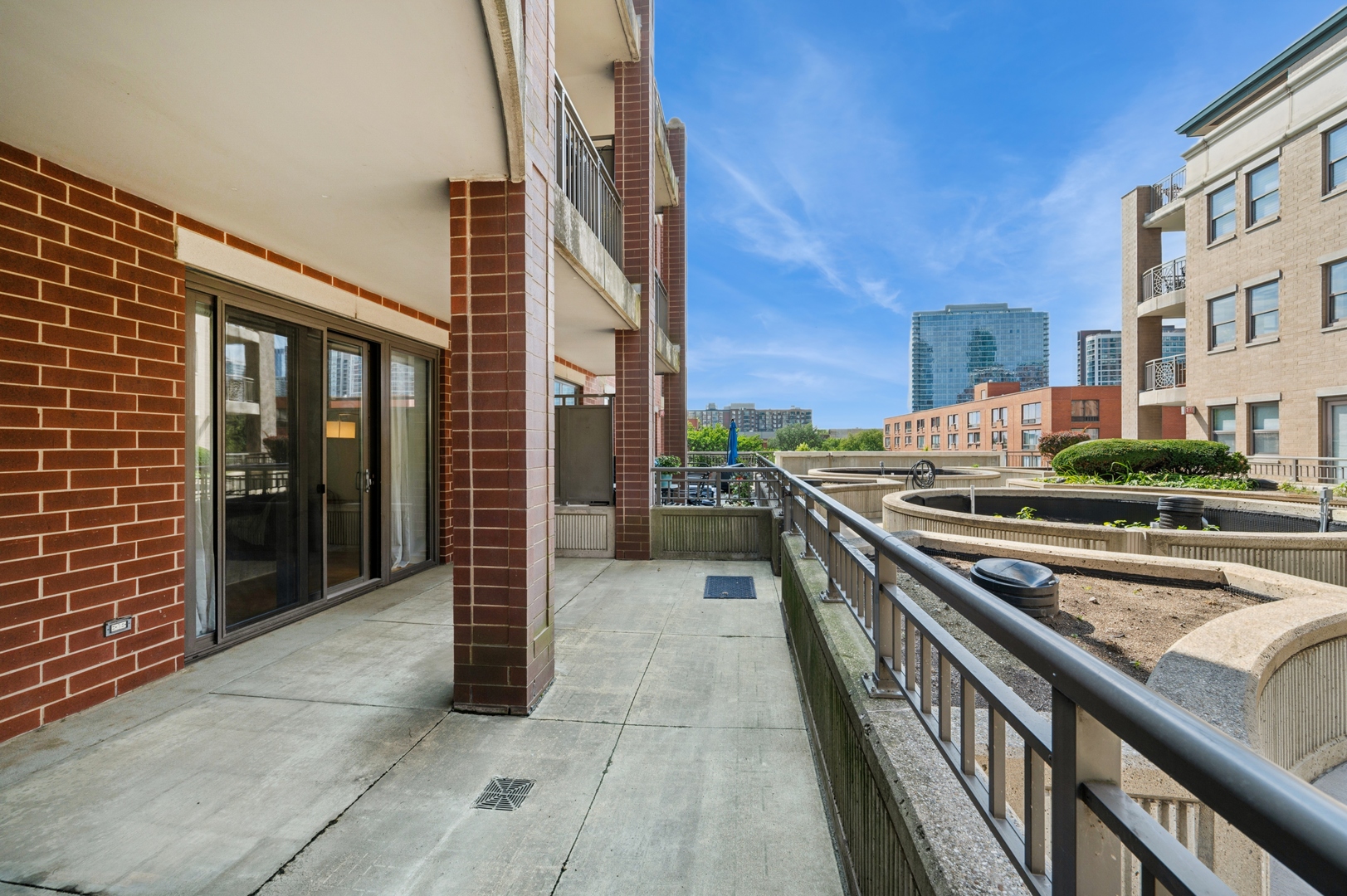 1133 S State Street Unit: 401B