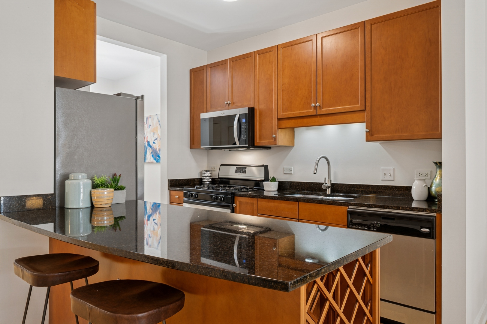 1133 S State Street Unit: 401B