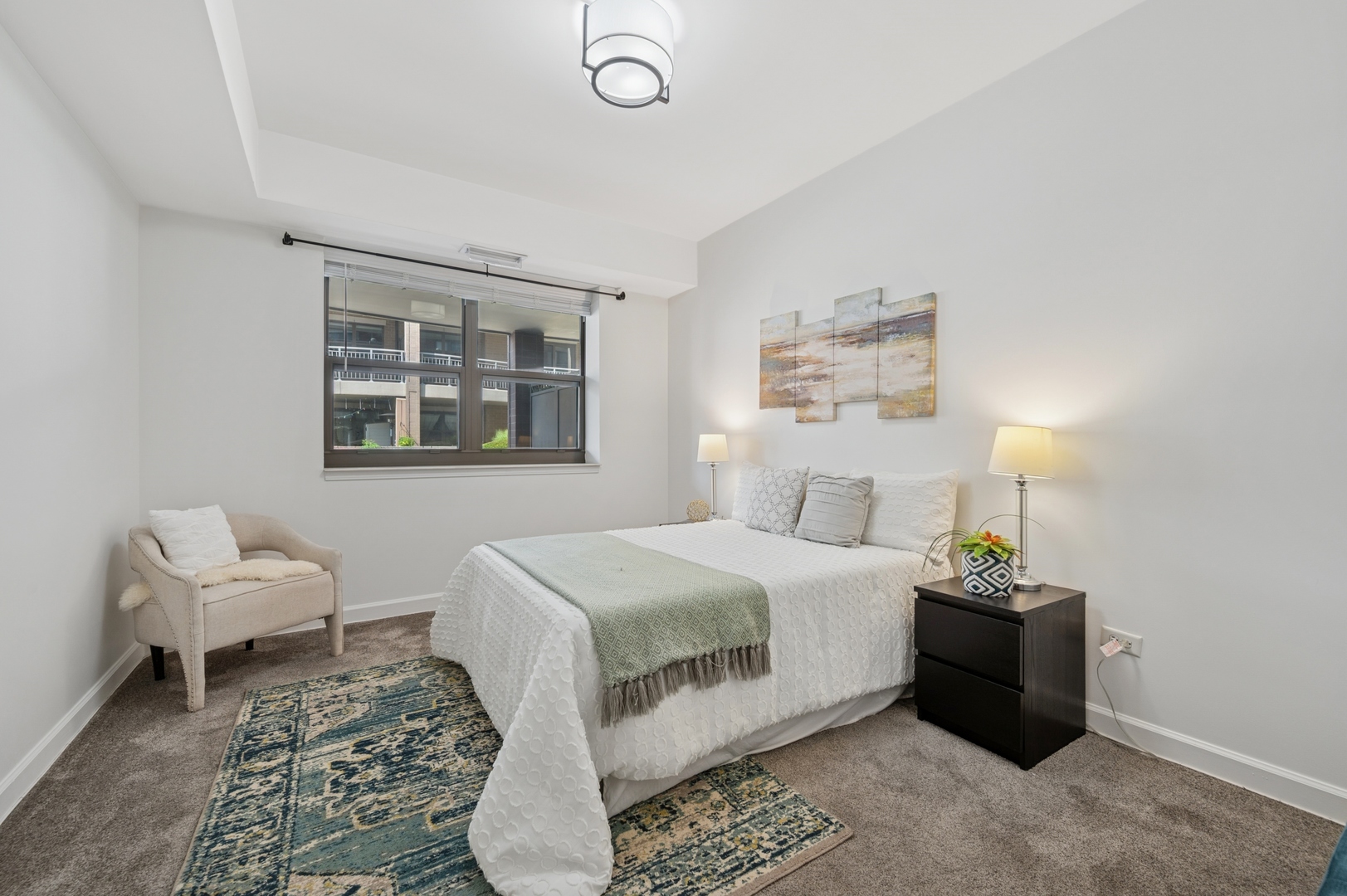 1133 S State Street Unit: 401B