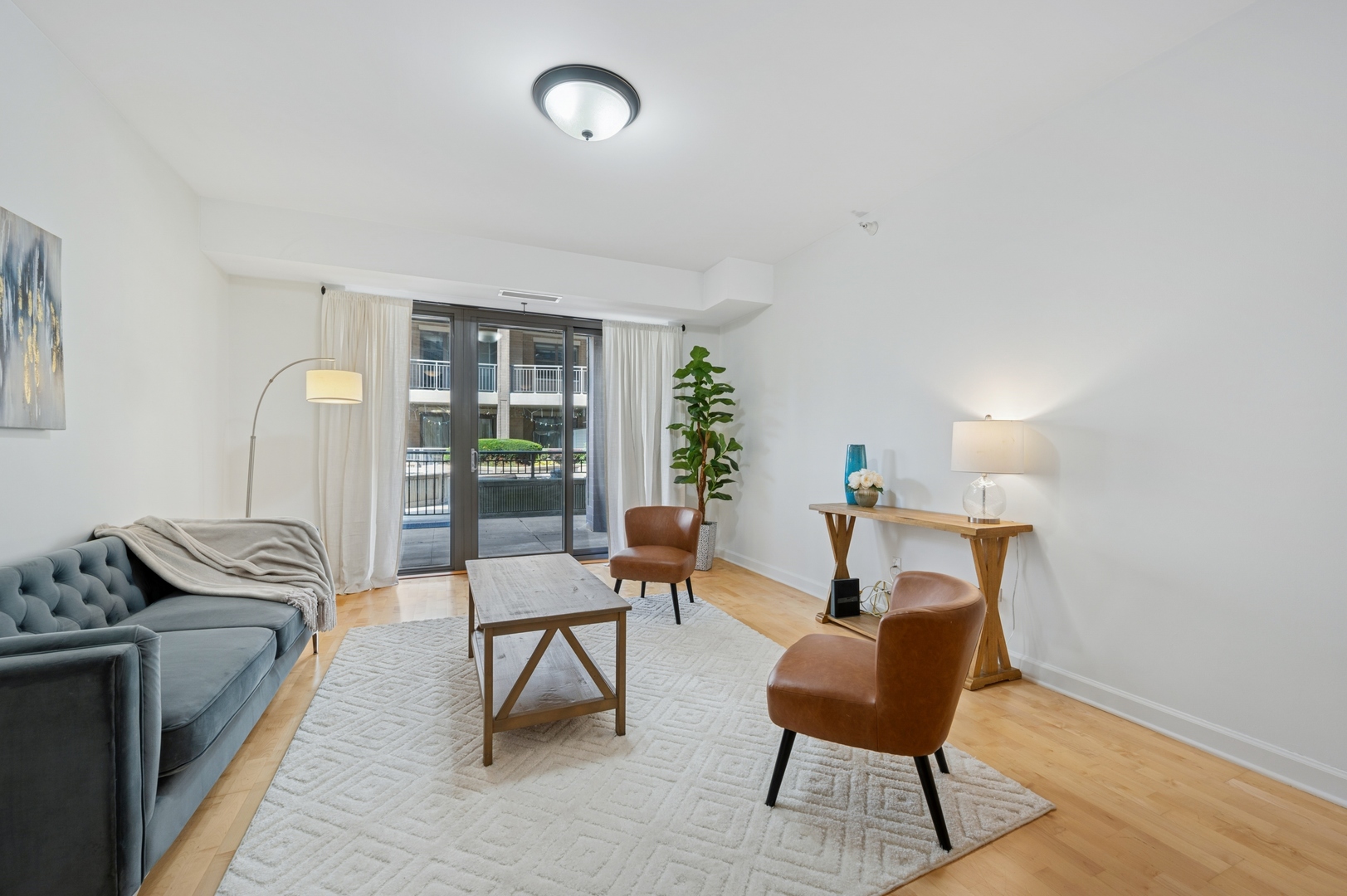 1133 S State Street Unit: 401B