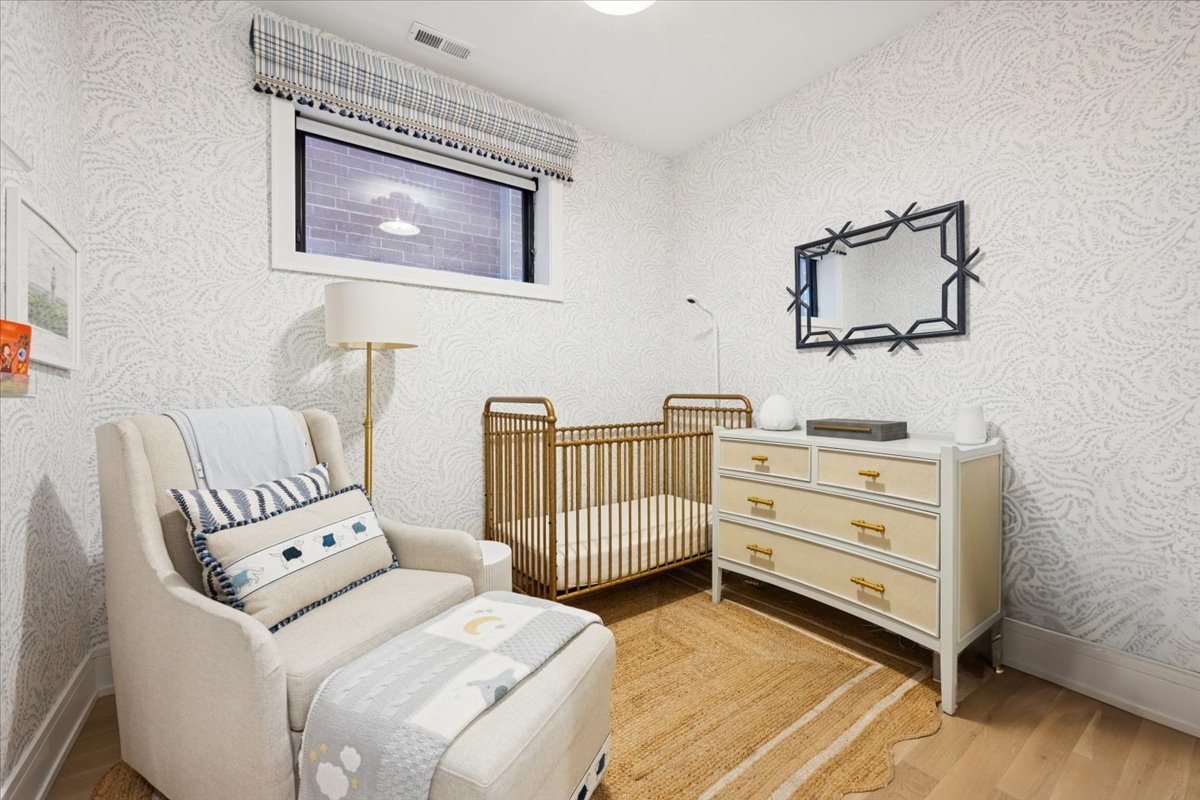 2228 W Belmont Avenue Unit: 2