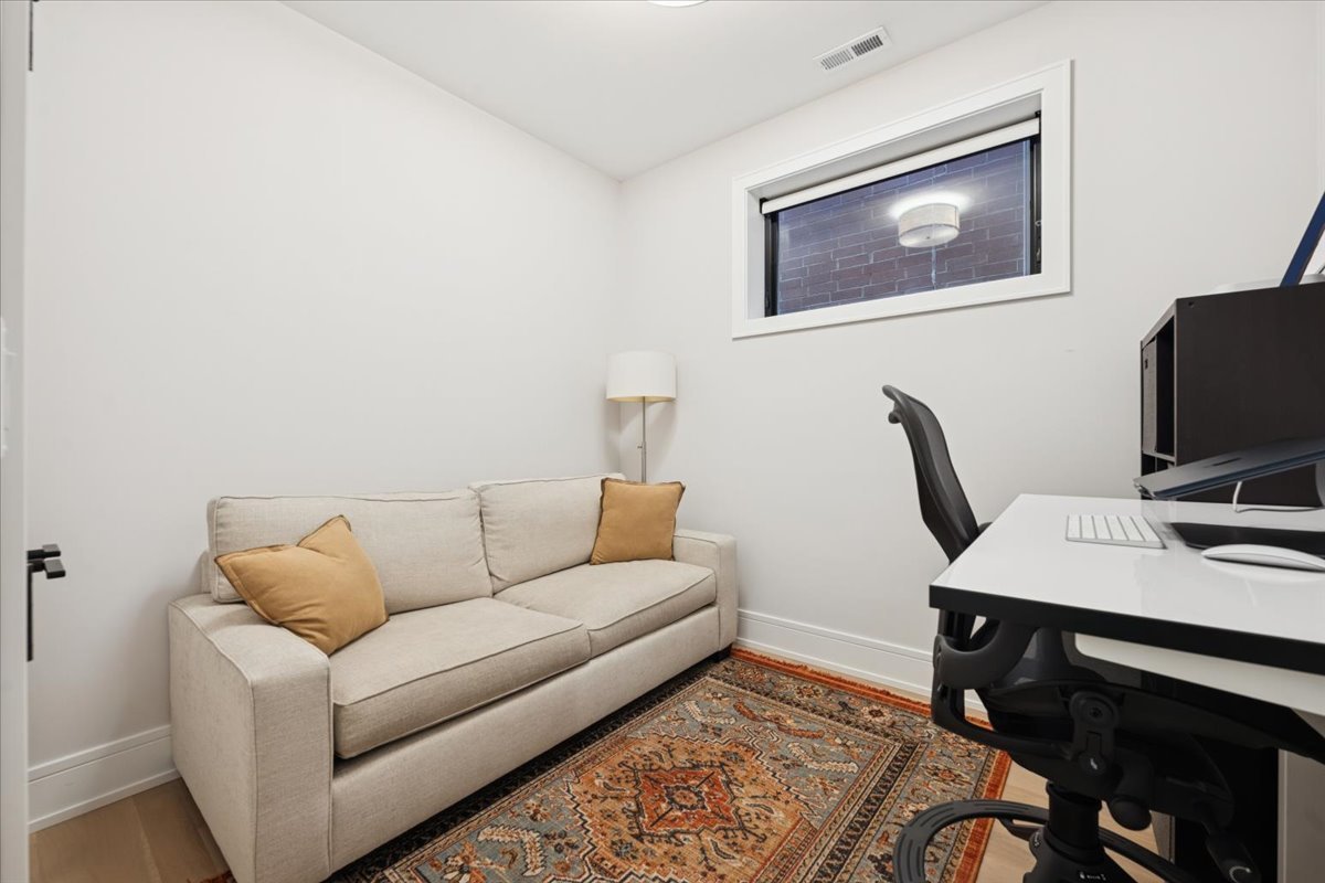 2228 W Belmont Avenue Unit: 2
