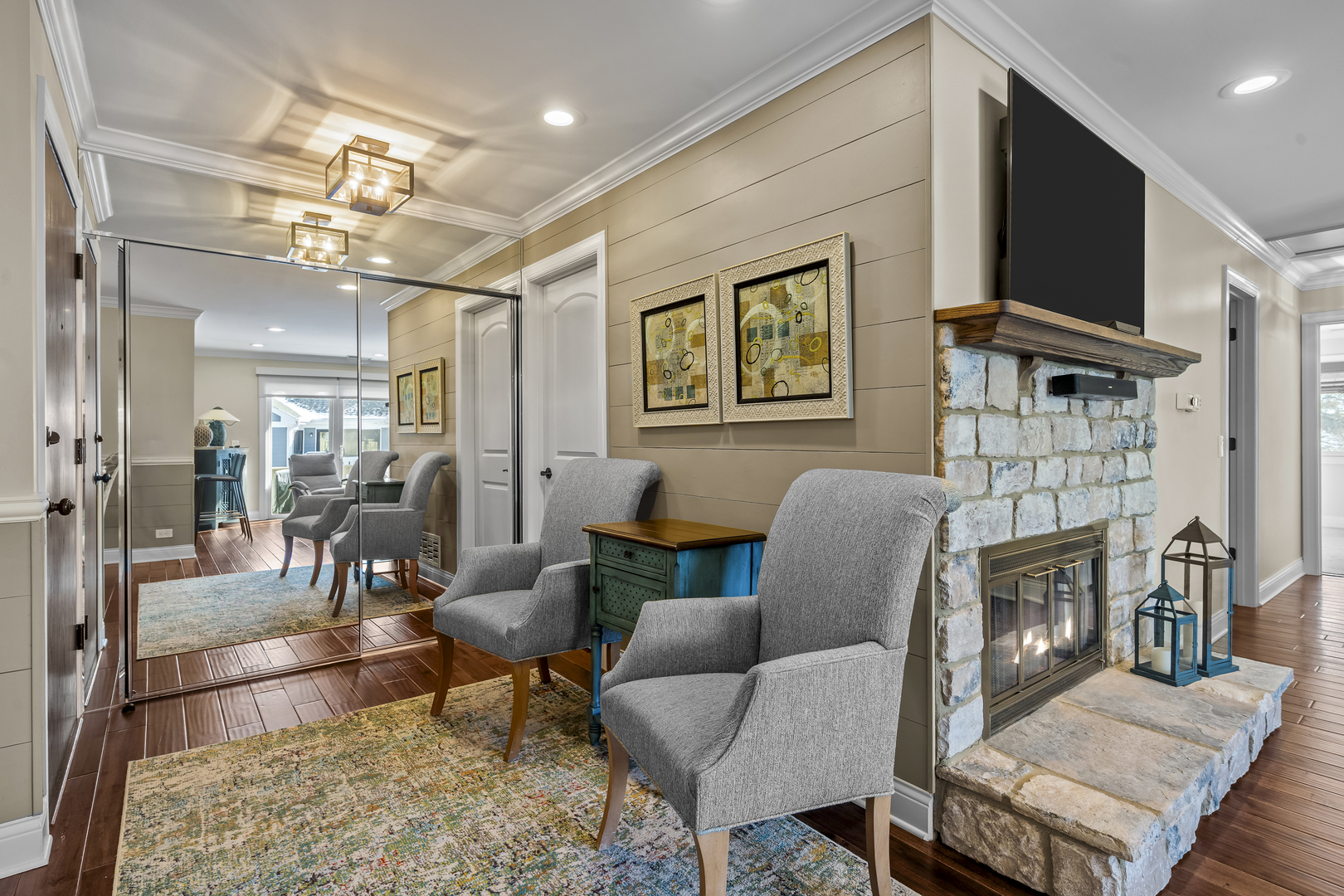 1133 Hawthorne Court Unit: A2