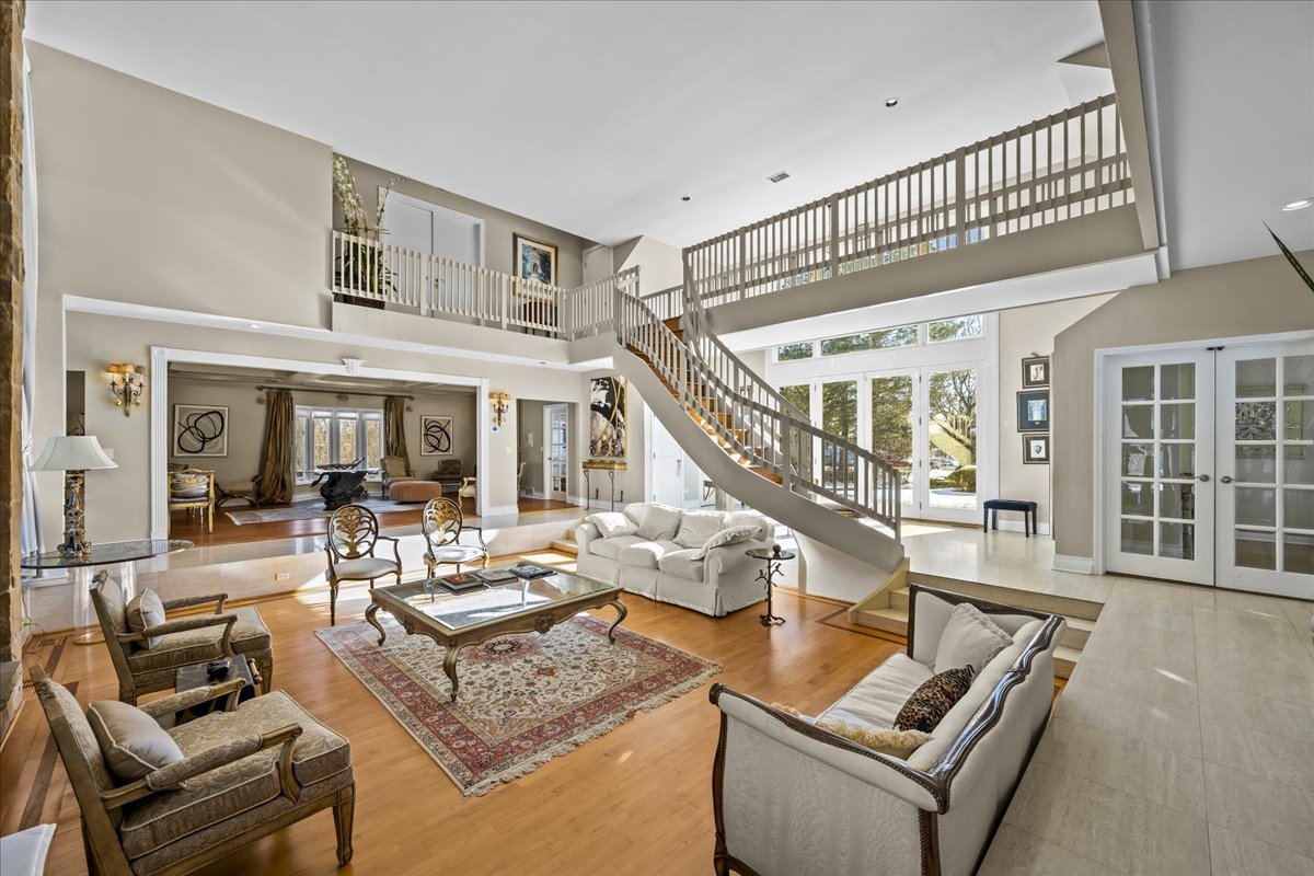 2045 Kipling Court