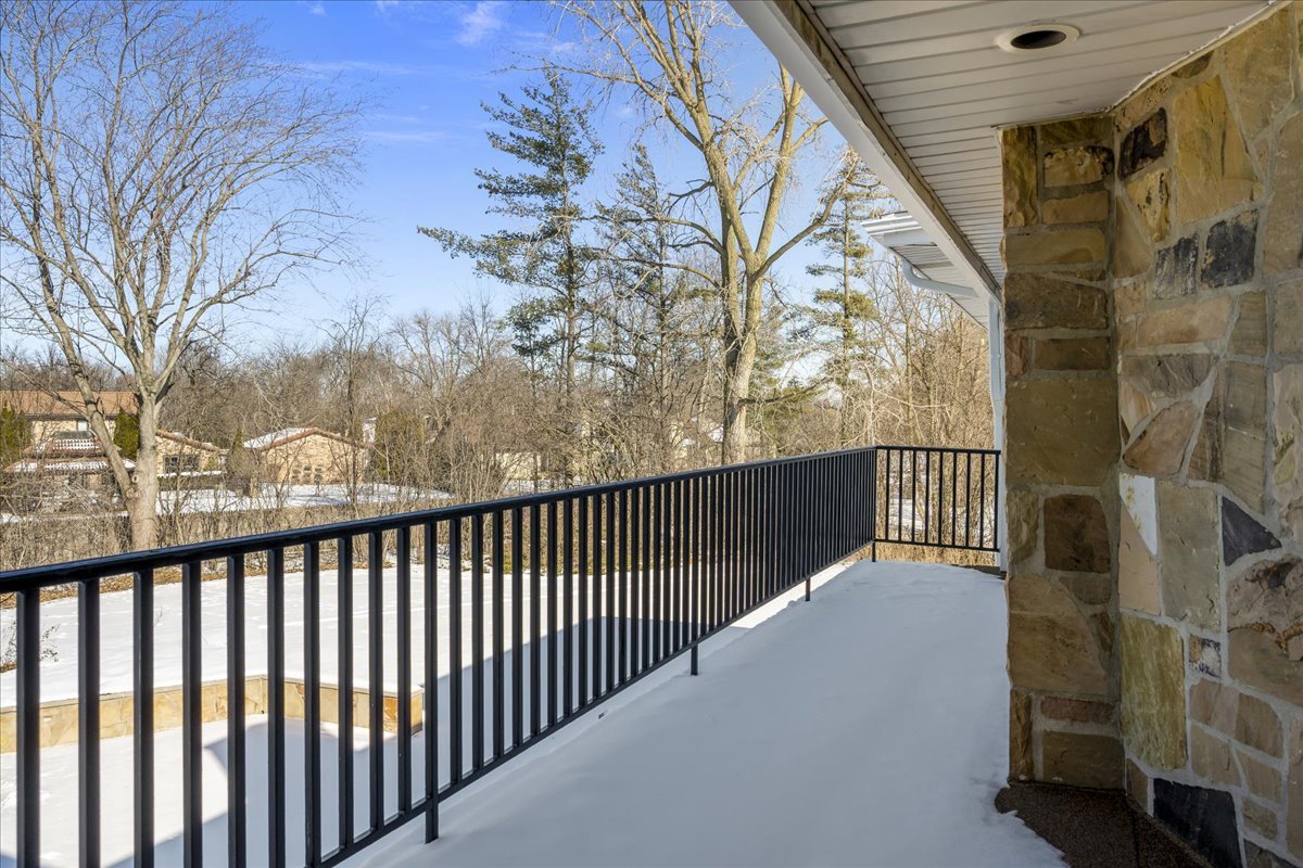 2045 Kipling Court
