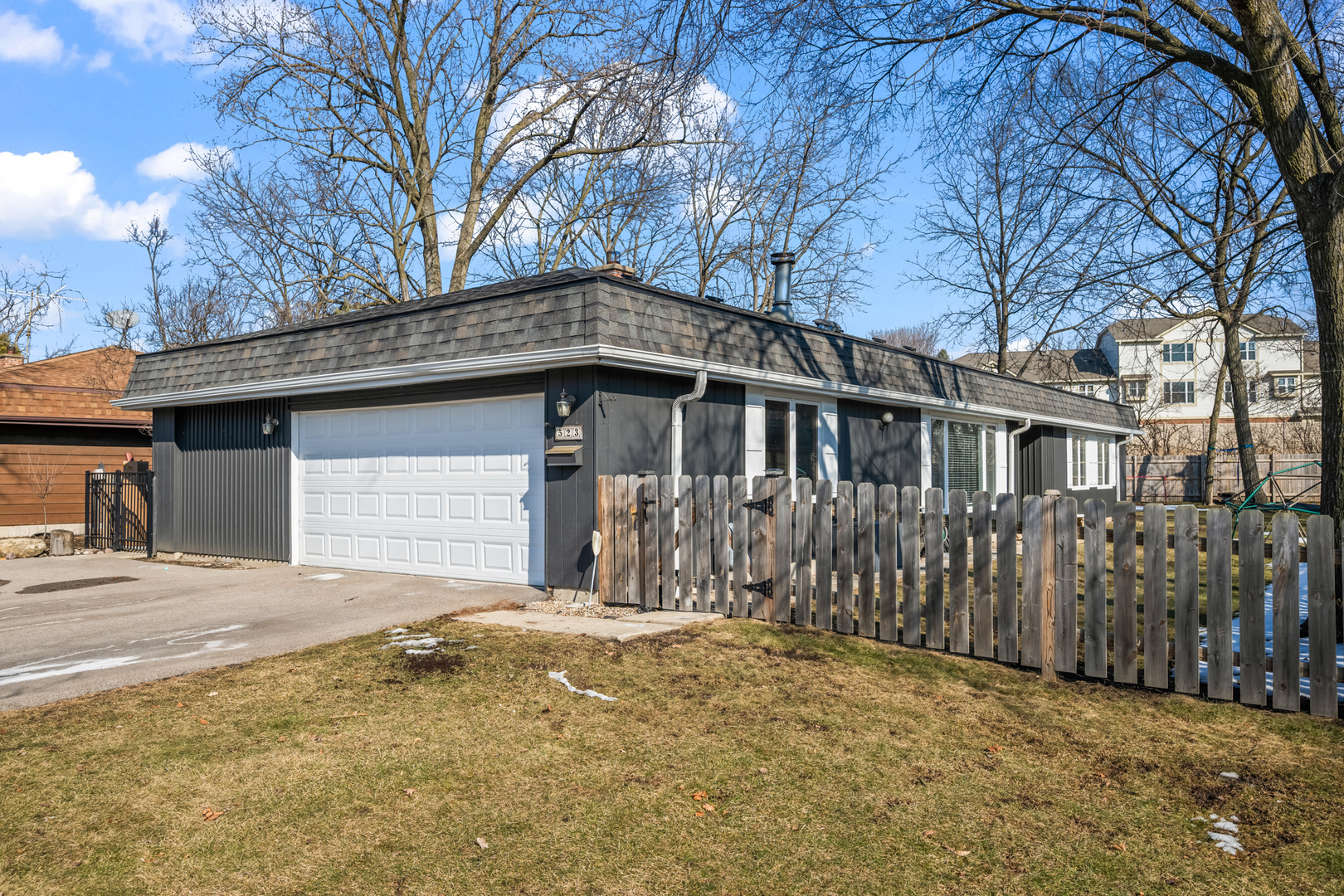 523 Elm Street