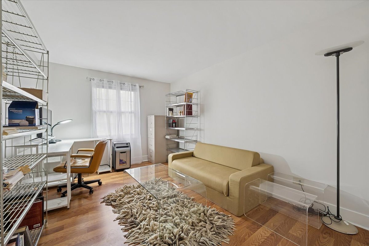 1230 Park Avenue W Unit: 213