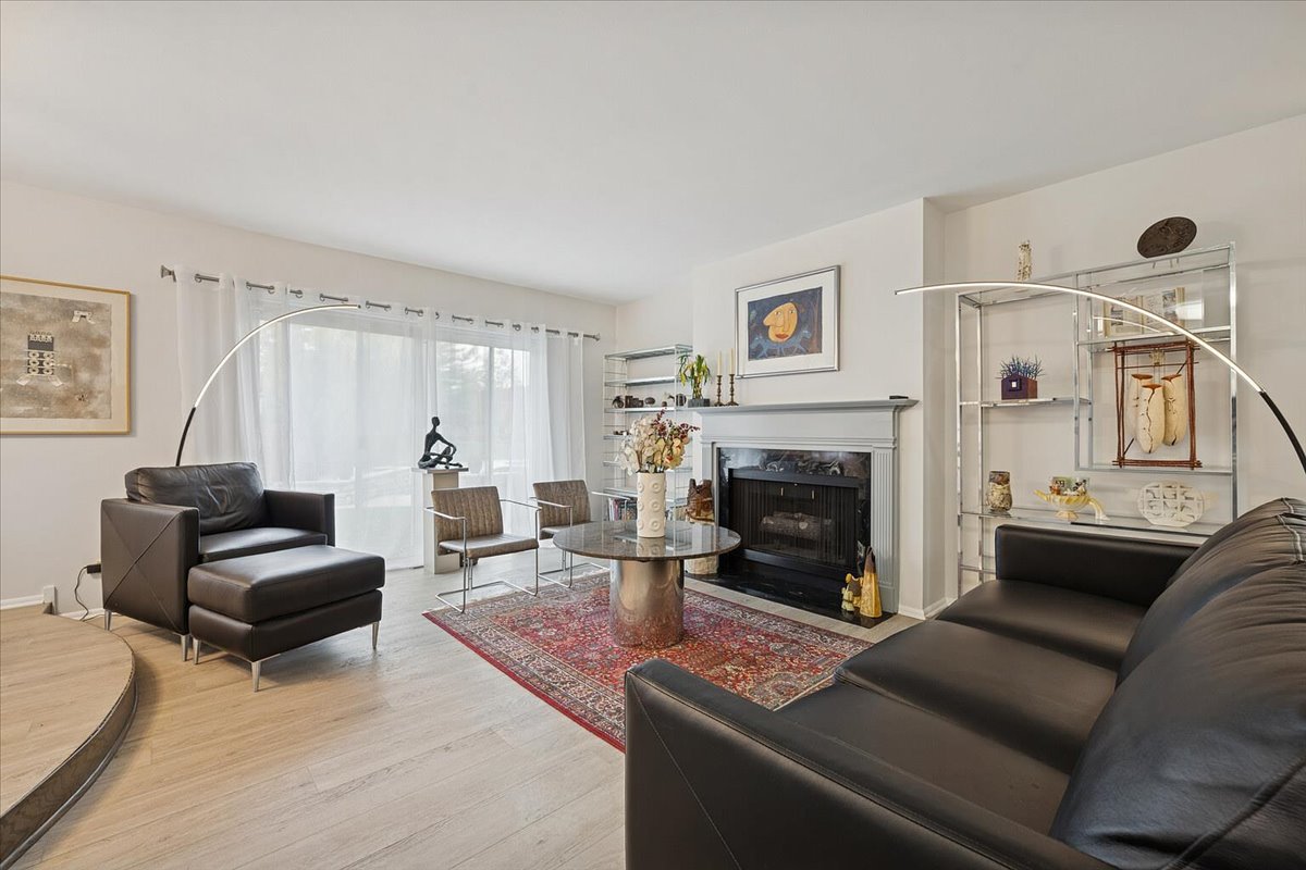 1230 Park Avenue W Unit: 213