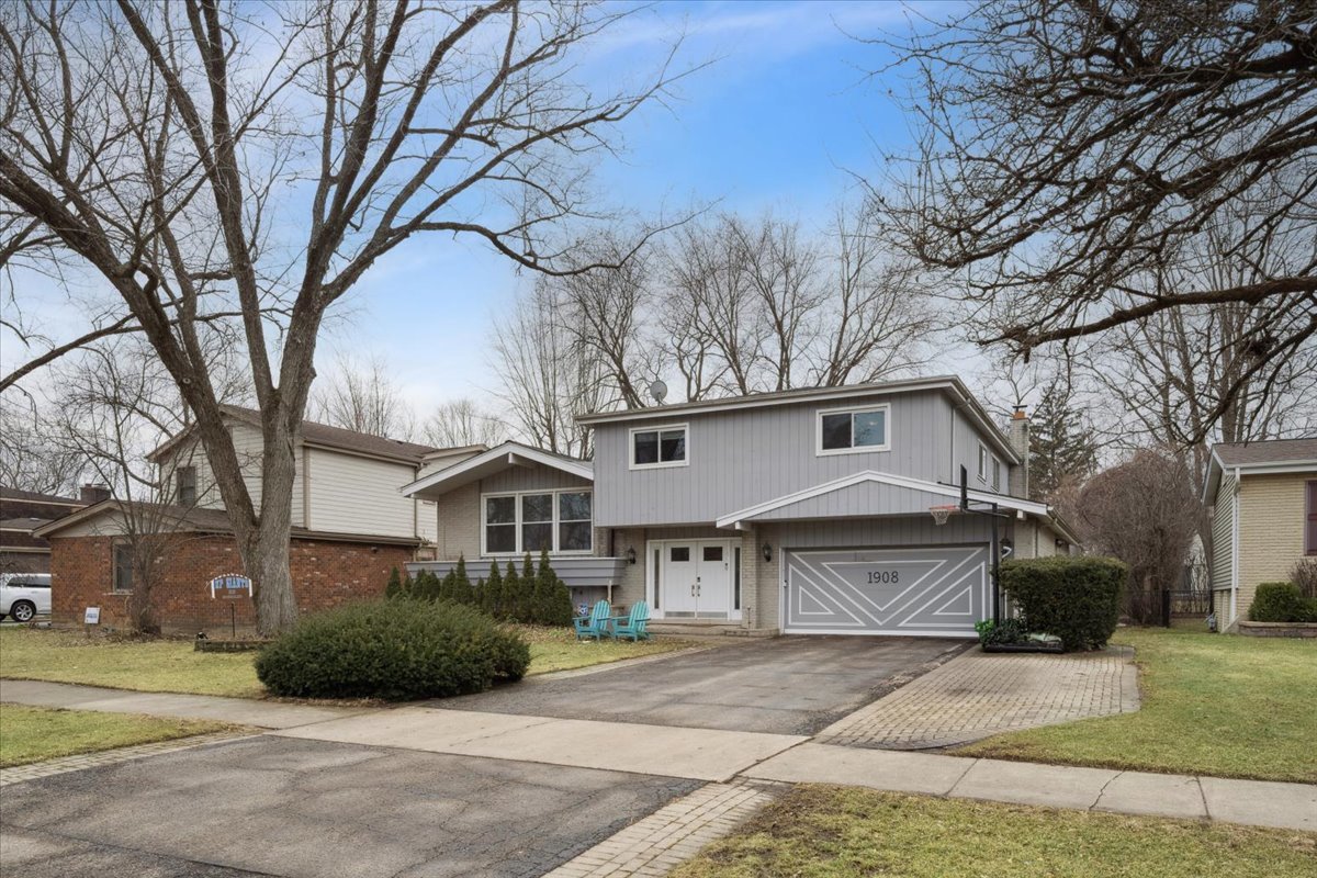1908 Mccraren Road