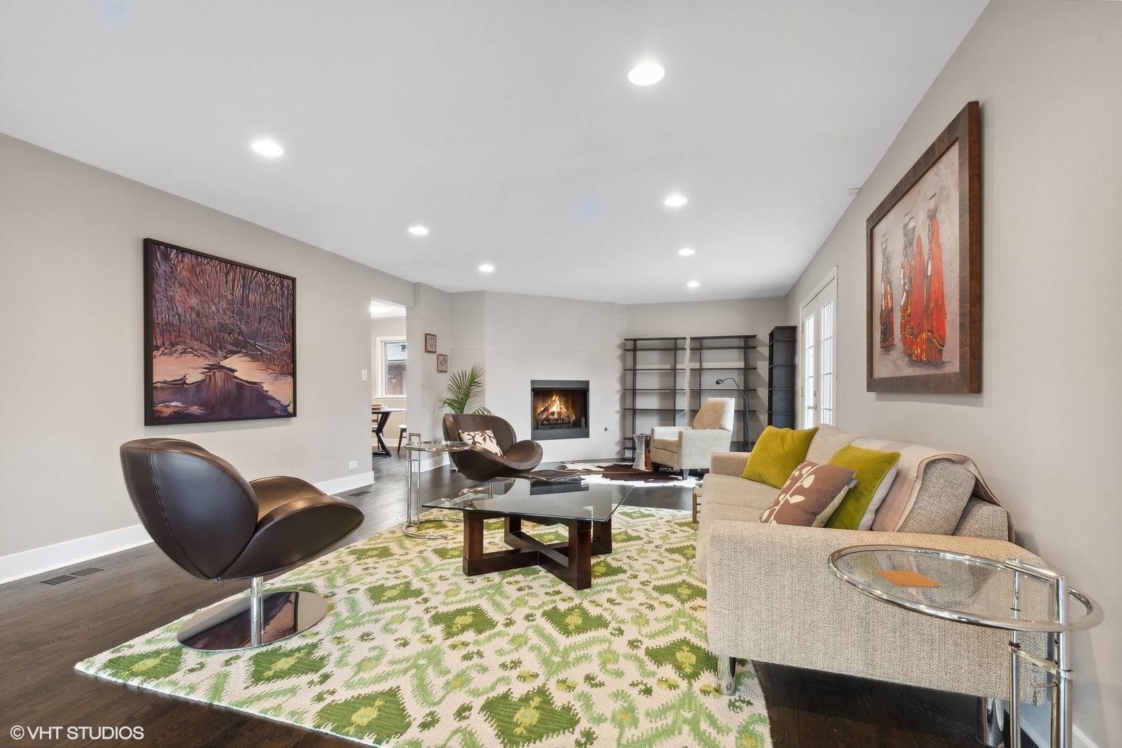 384 Hastings Avenue
