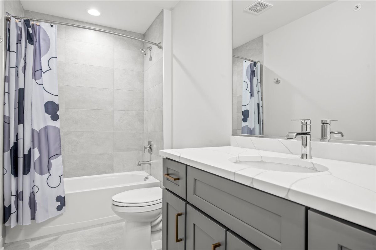 1229 Shermer Road Unit: 0