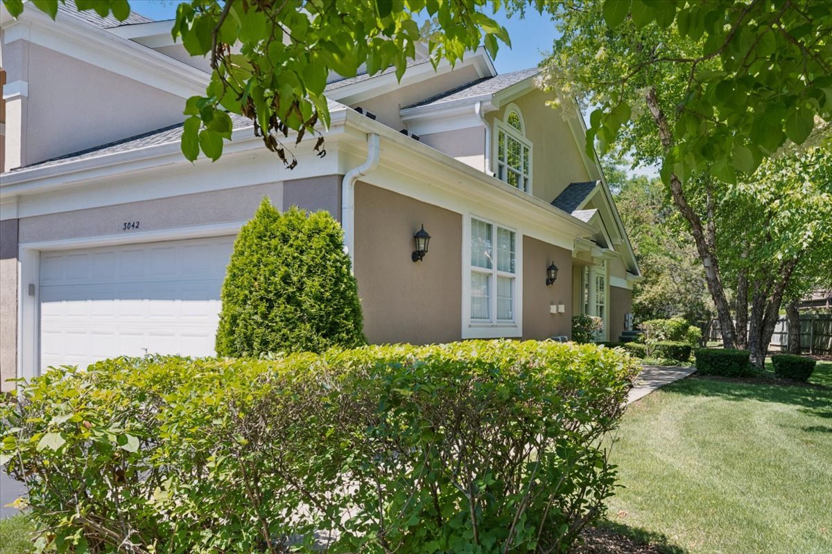 3042 Lexington Lane Unit: 3R41