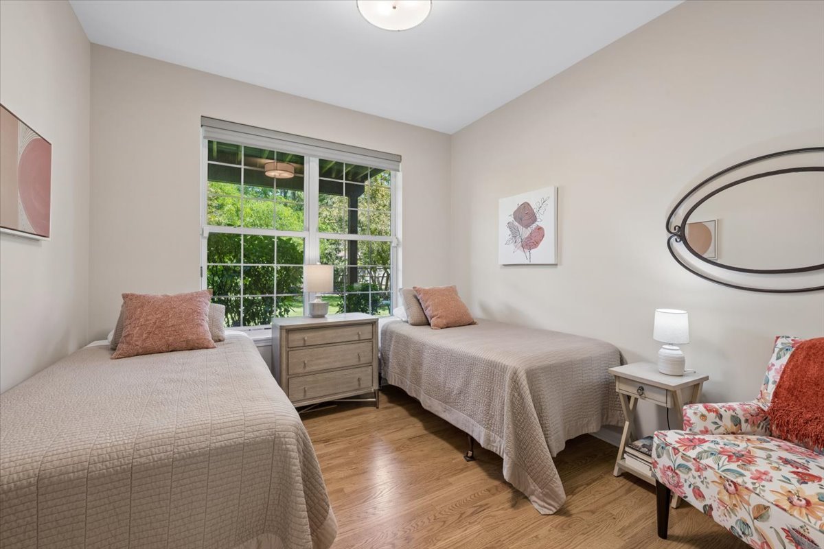 3042 Lexington Lane Unit: 3R41