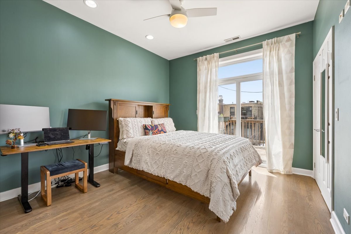 1529 W Montana Street Unit: 3