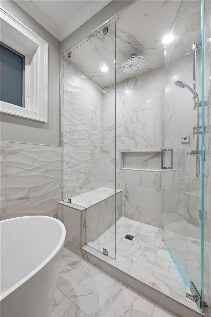 925 W Montana Street Unit: 1E