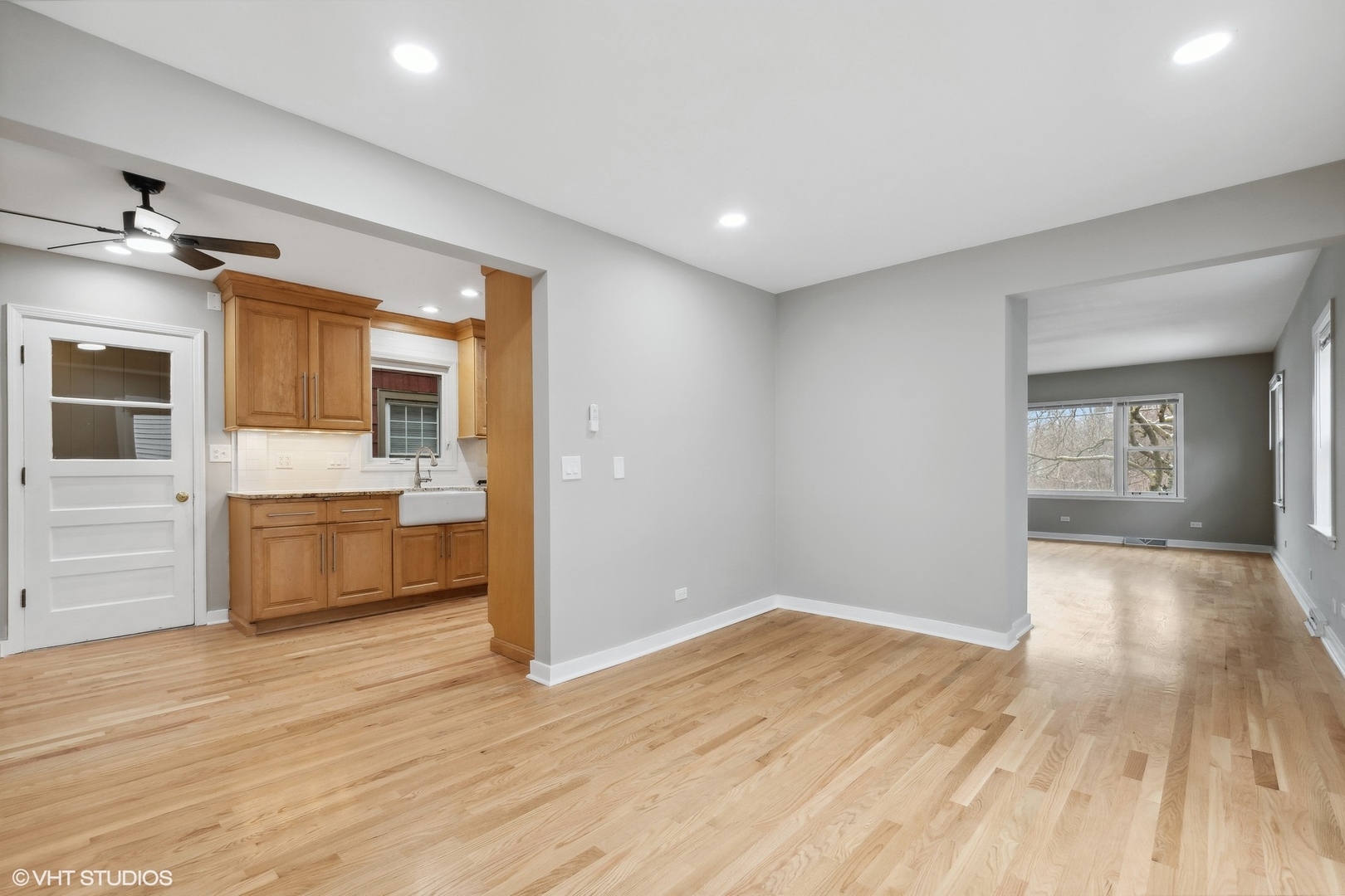 2490 Green Bay Road Unit: 1
