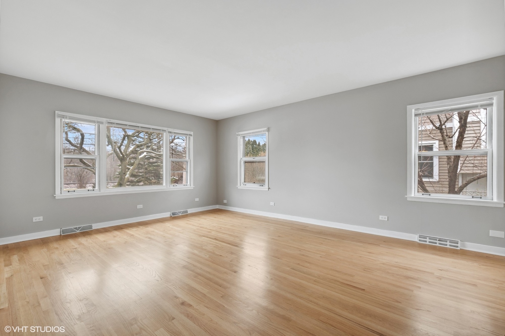 2490 Green Bay Road Unit: 1