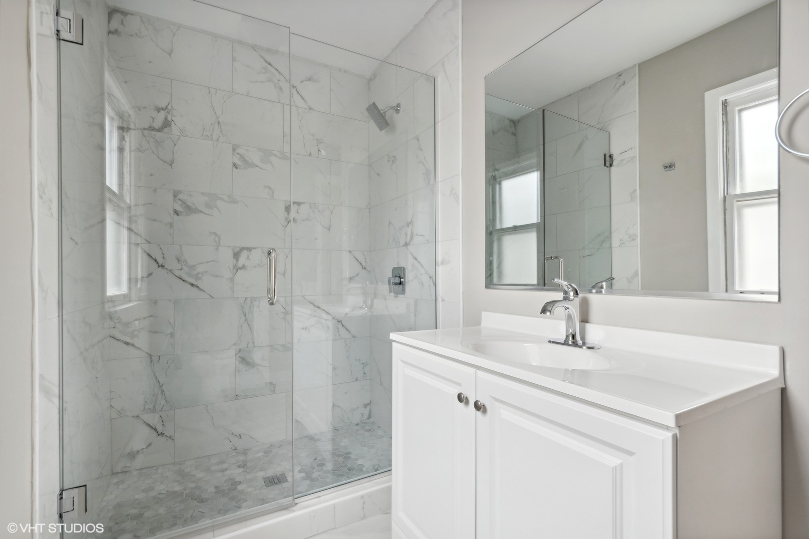 2490 Green Bay Road Unit: 1