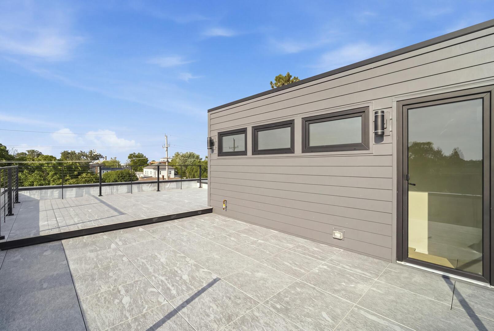 105 Prairie Avenue Unit: 105C