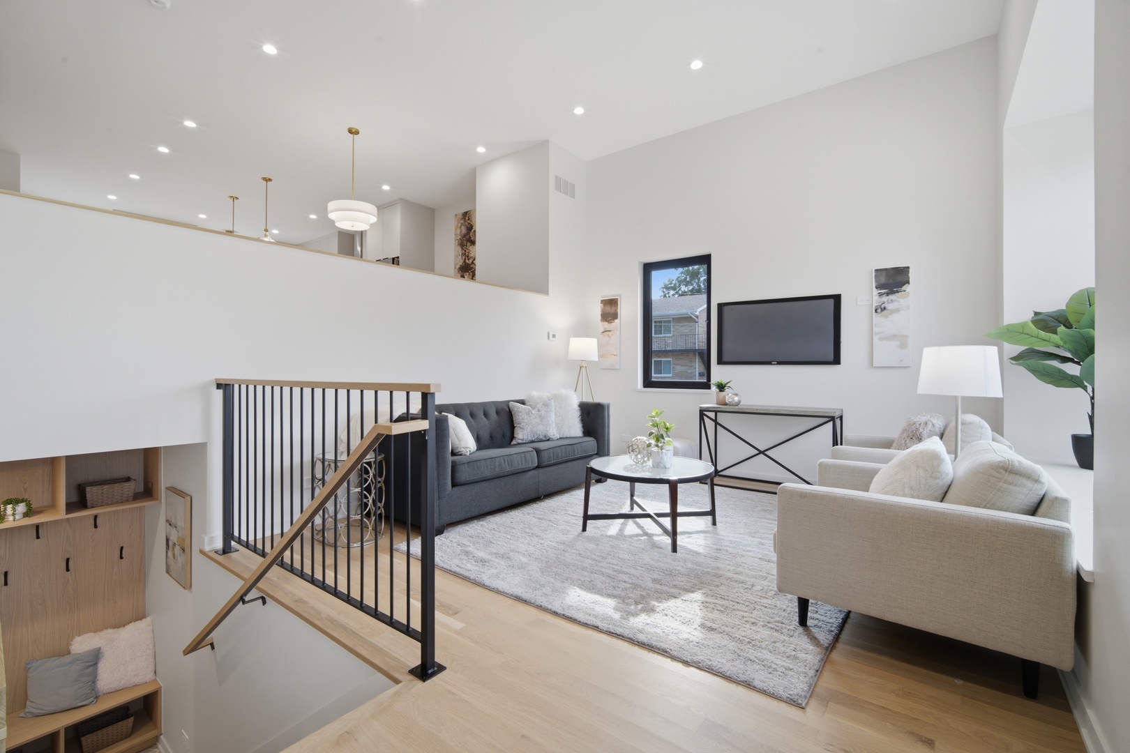 105 Prairie Avenue Unit: 105C