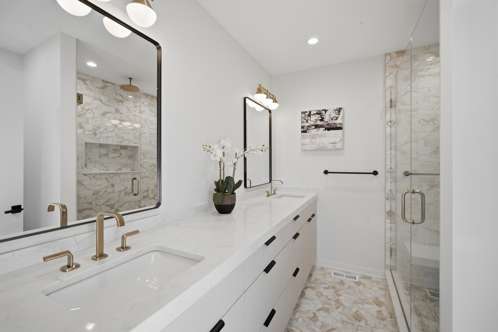 105 Prairie Avenue Unit: 105C