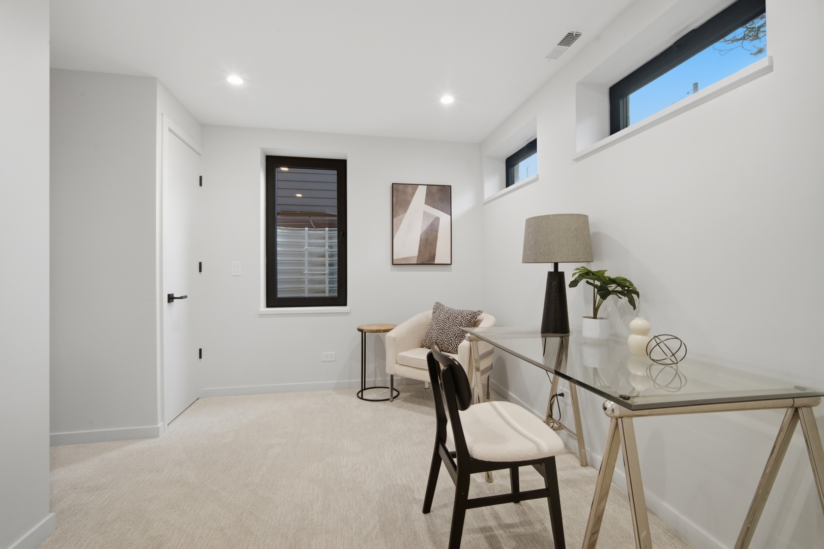 49 Prairie Avenue Unit: 49B