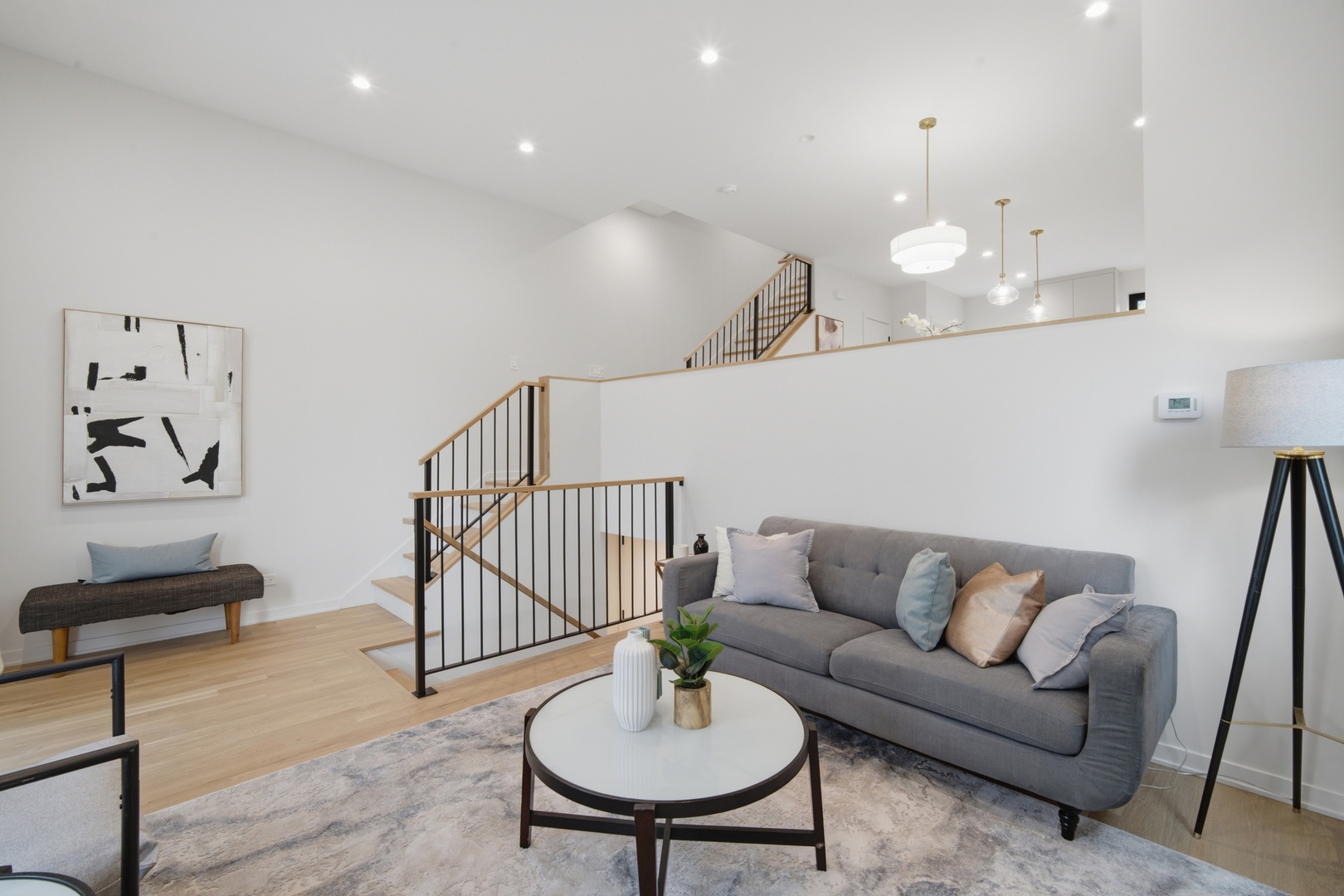 49 Prairie Avenue Unit: 49B