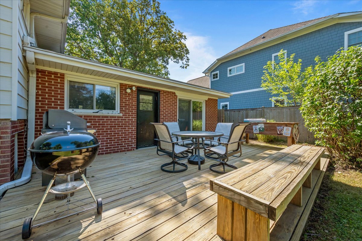 1300 Knollwood Road