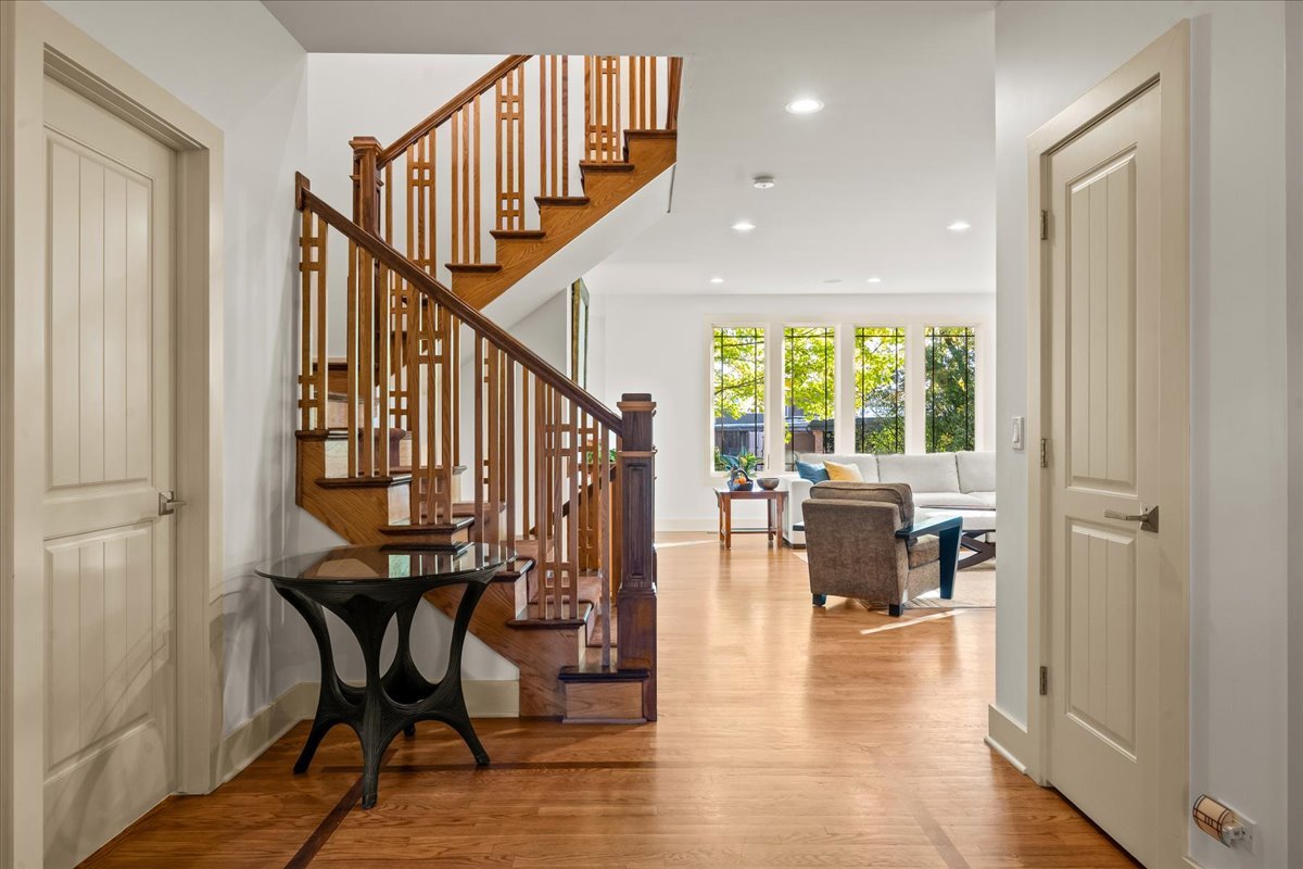 1335 Eastcanton Drive