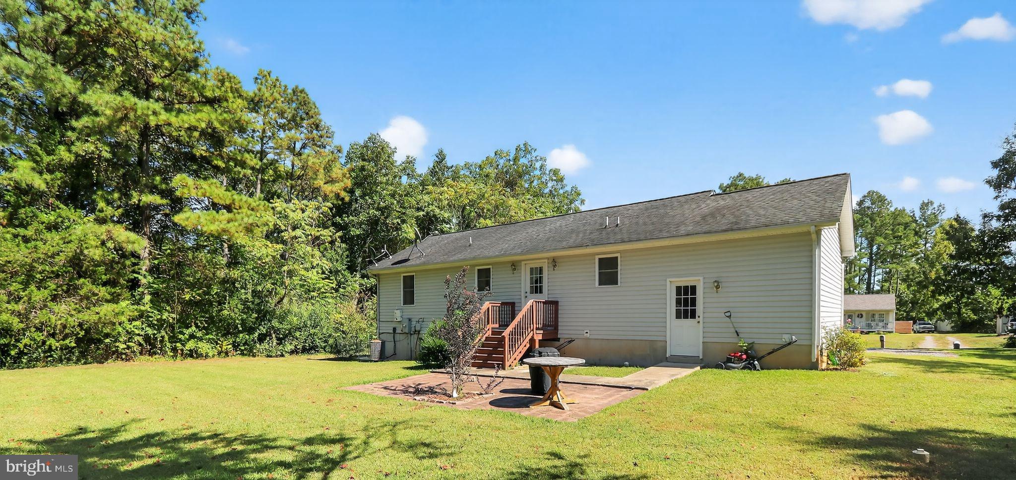 330 POWDER HORN DRIVE