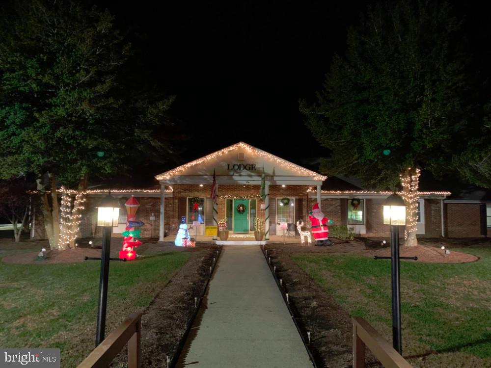 330 POWDER HORN DRIVE