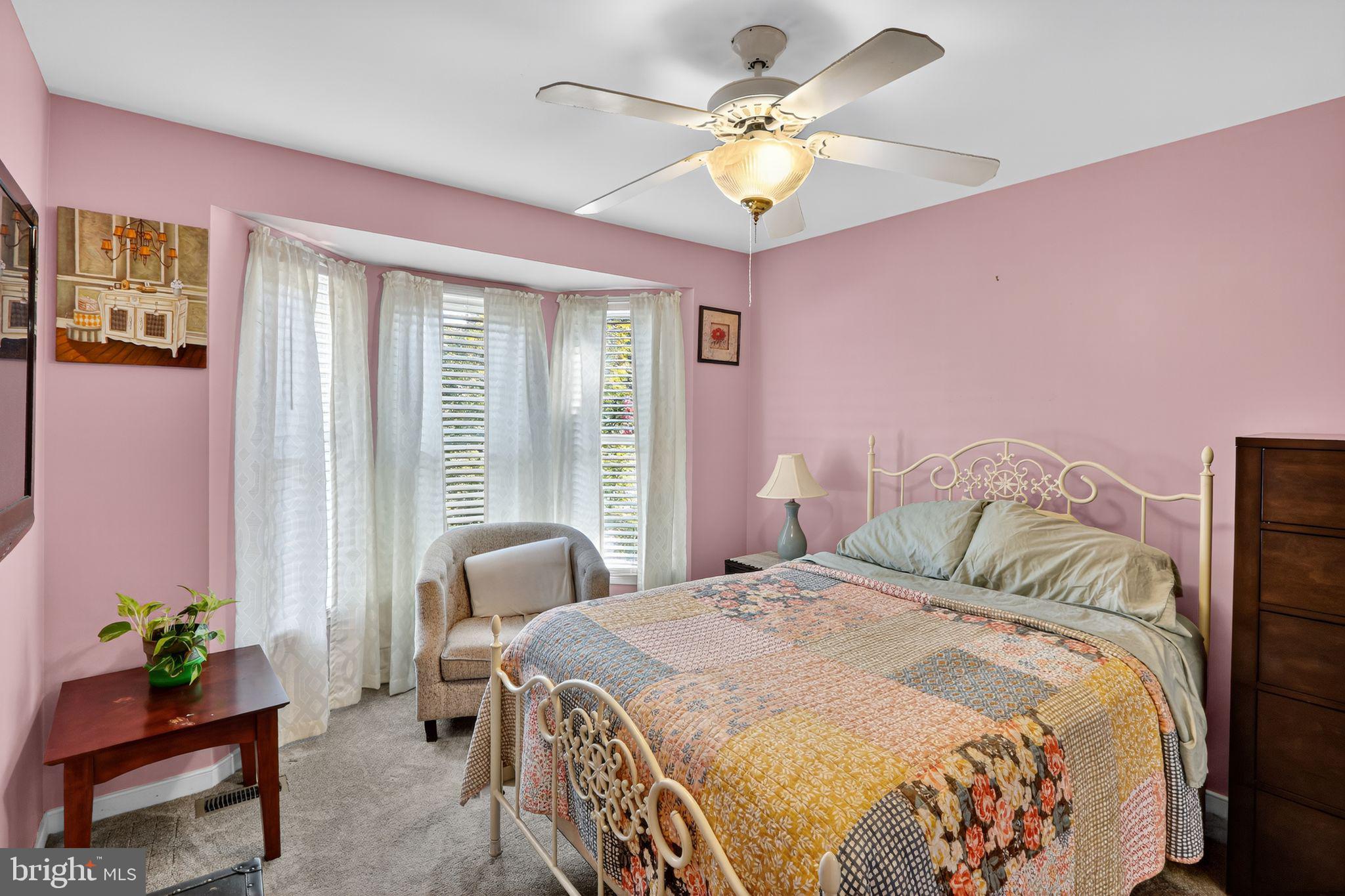 330 POWDER HORN DRIVE