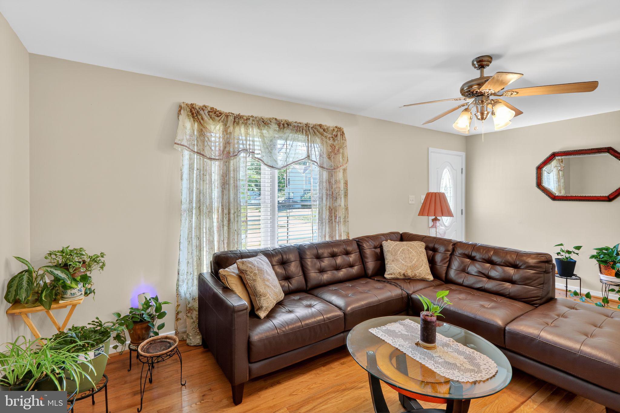 330 POWDER HORN DRIVE