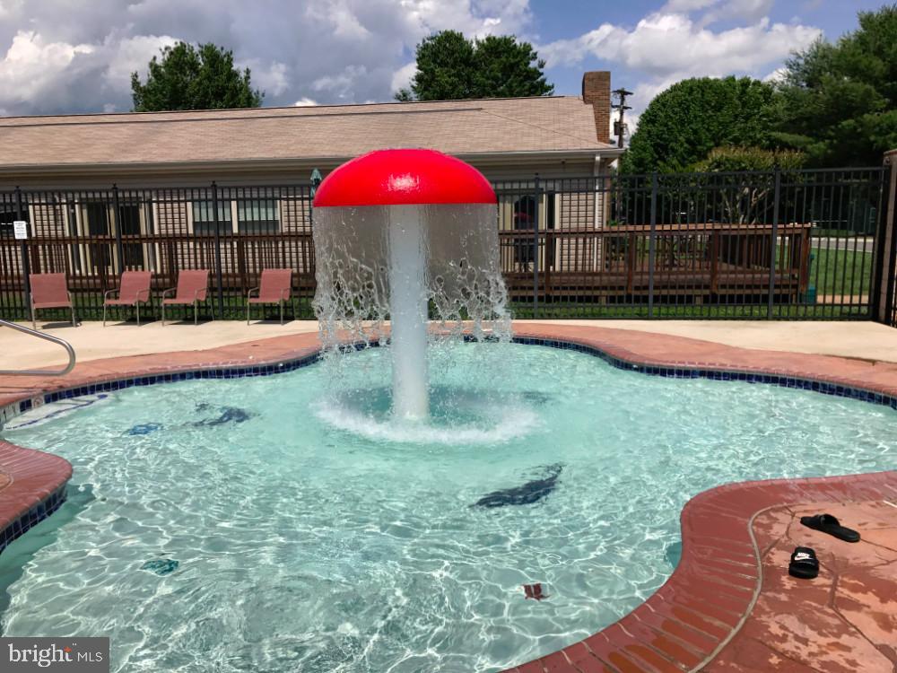 330 POWDER HORN DRIVE