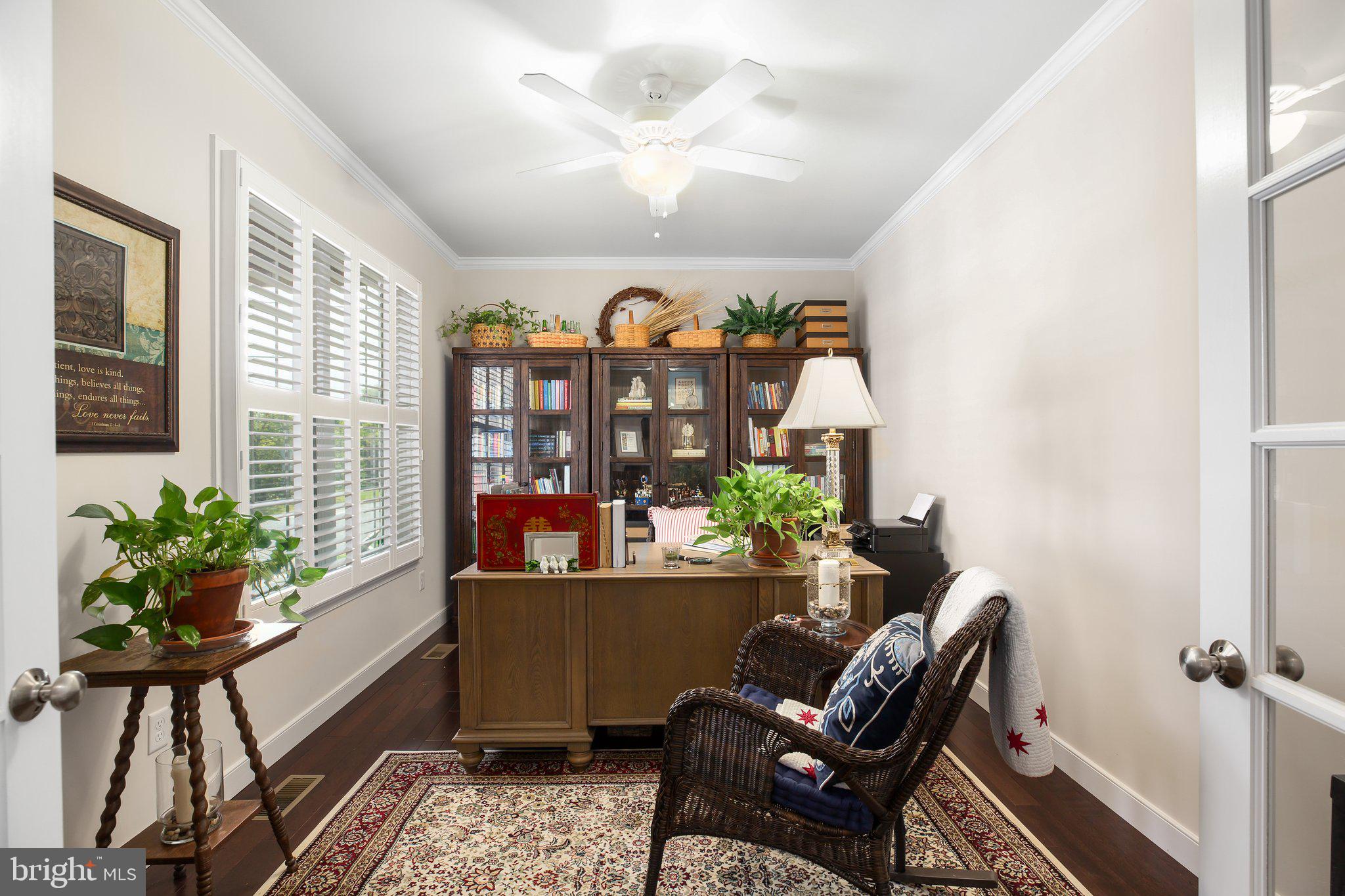 2618 CAROLINE STREET