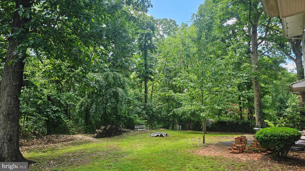 443 DEERWOOD DRIVE
