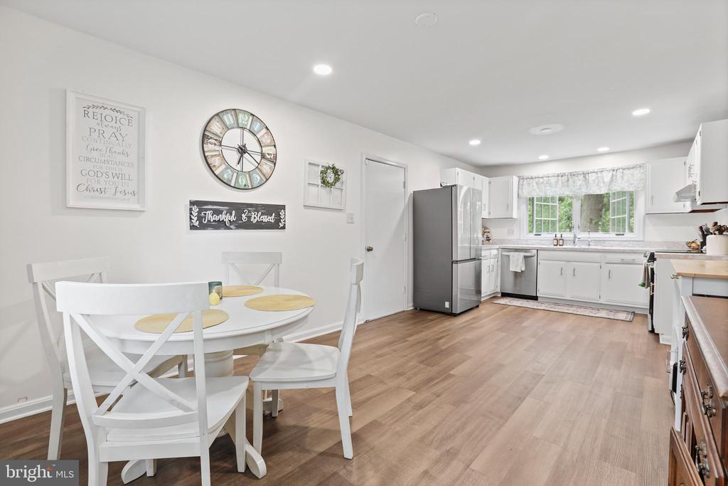 443 DEERWOOD DRIVE