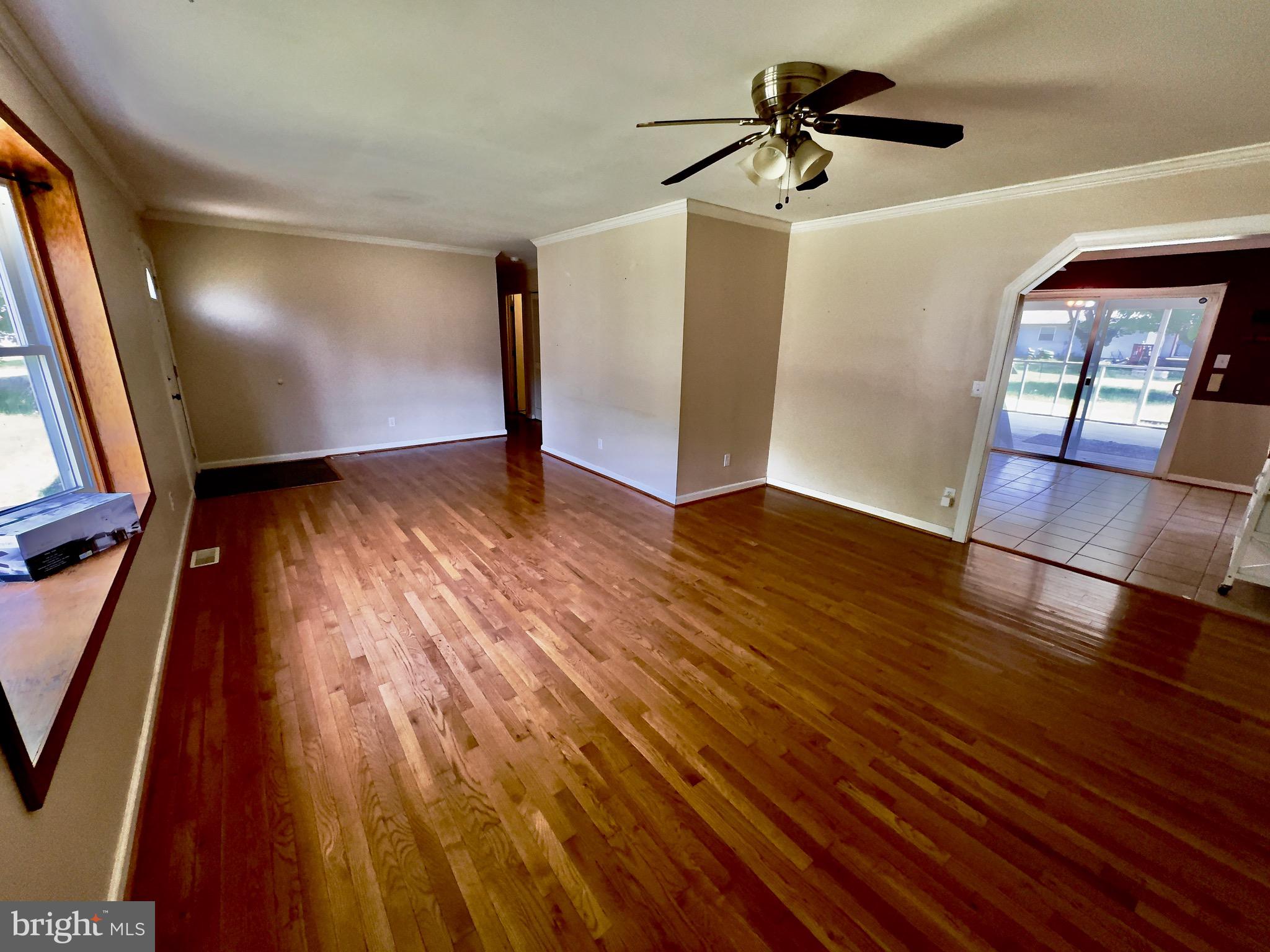 4449 WILLOW TREE LANE