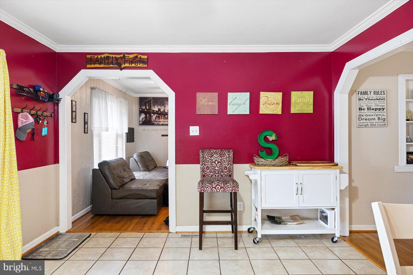 4449 WILLOW TREE LANE