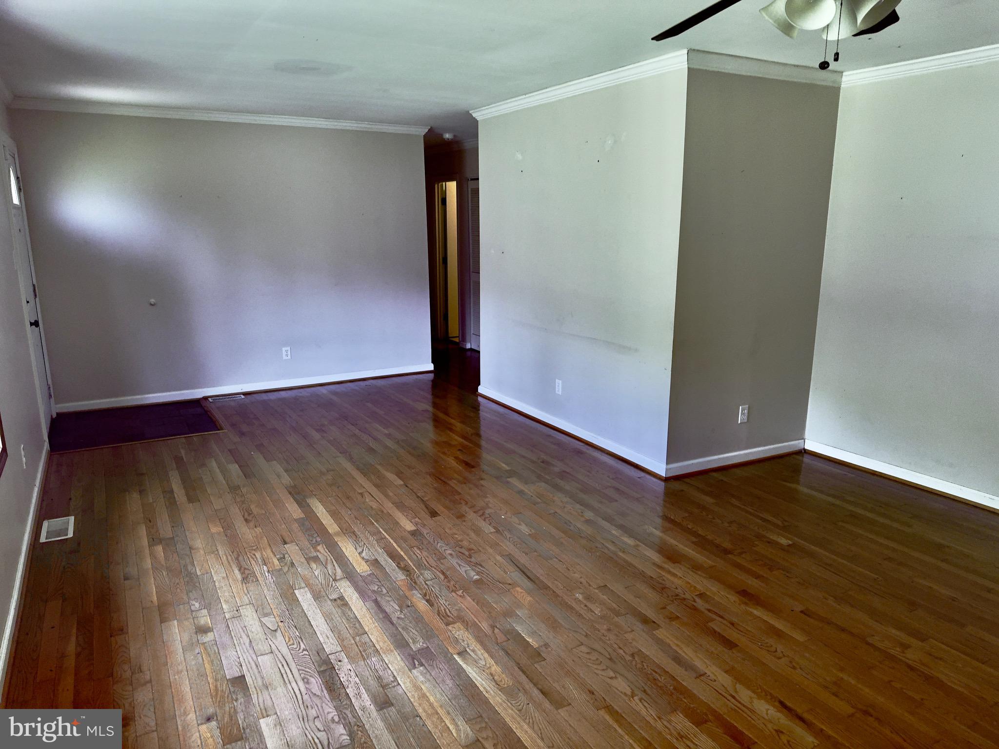 4449 WILLOW TREE LANE