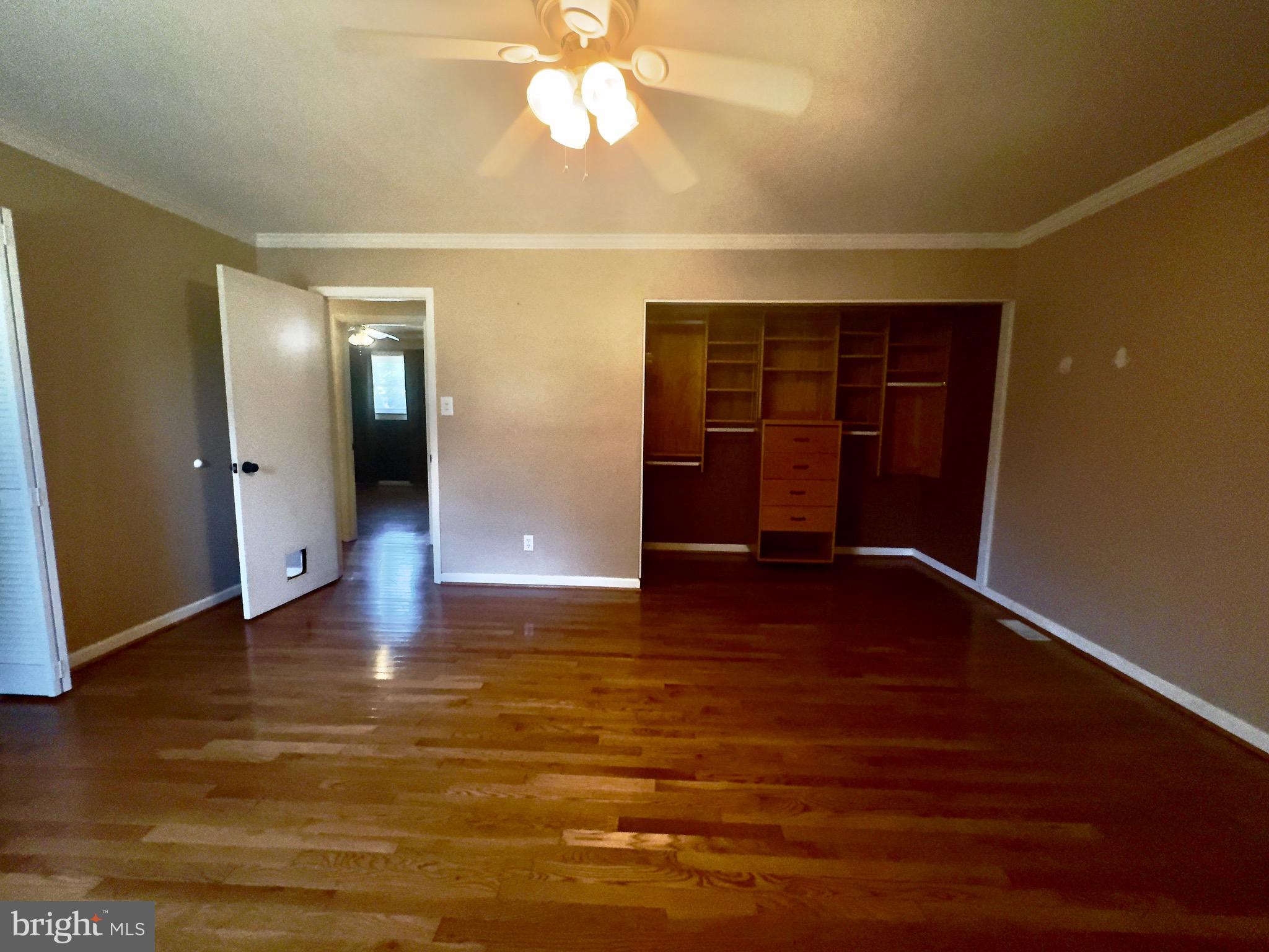 4449 WILLOW TREE LANE