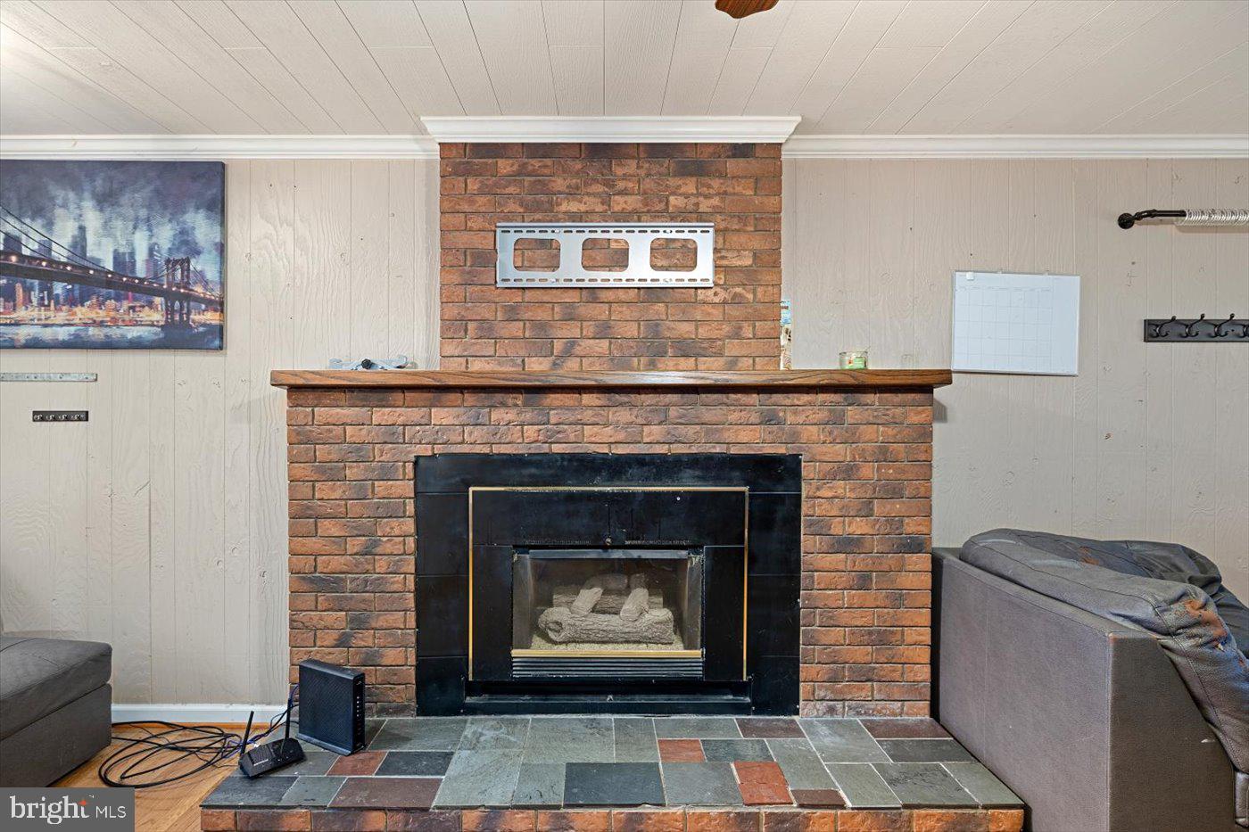 4449 WILLOW TREE LANE