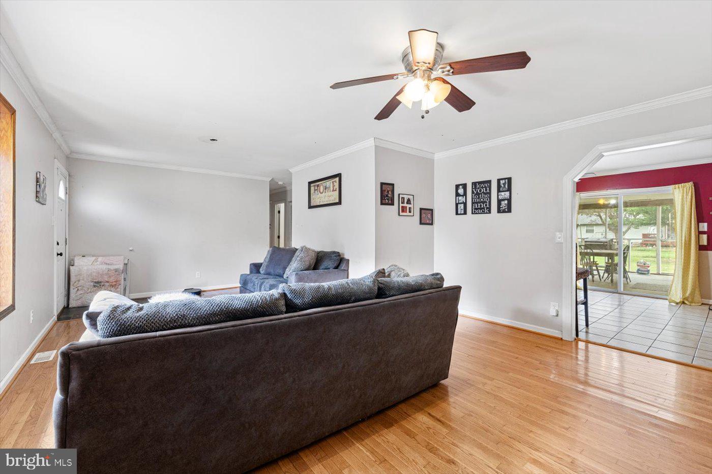 4449 WILLOW TREE LANE