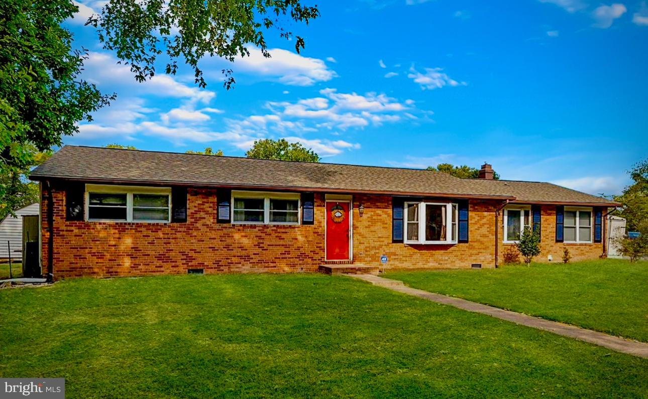 4449 WILLOW TREE LANE